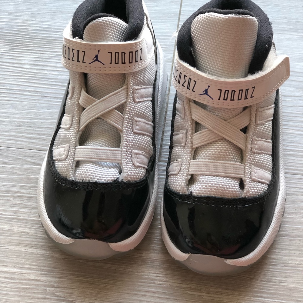 Jordan blk - Picture 2 of 5